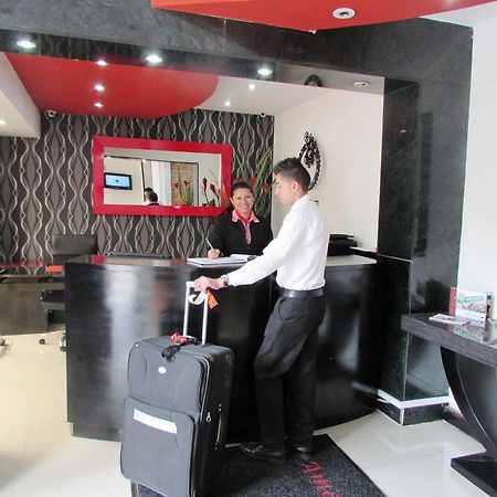 Hotel American Deluxe Bogota Buitenkant foto