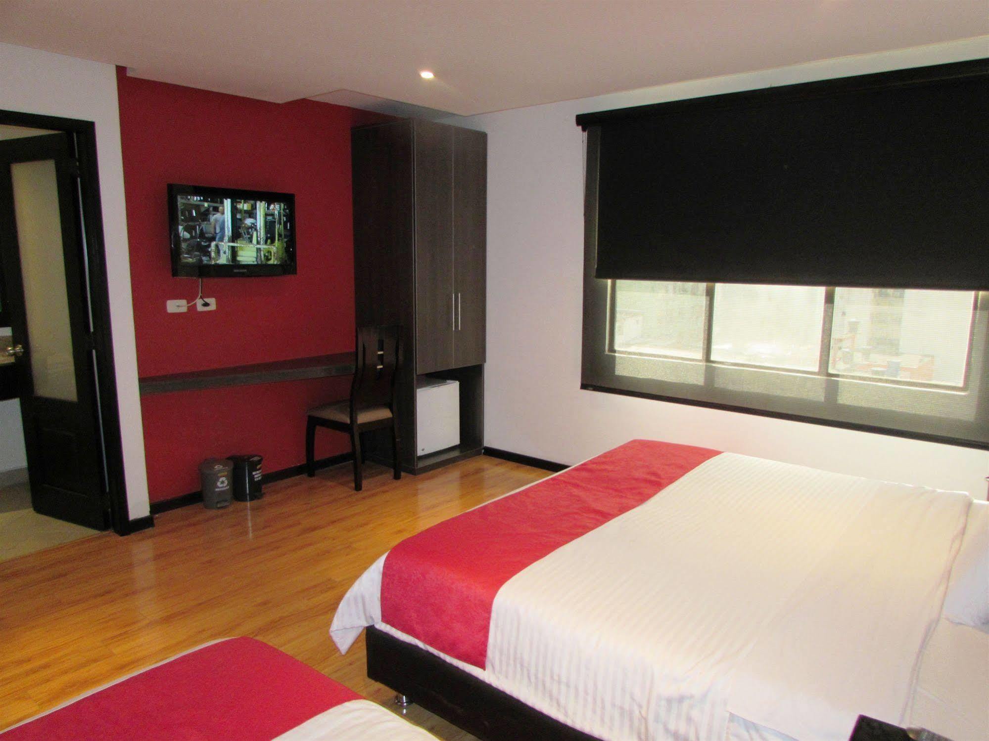 Hotel American Deluxe Bogota Buitenkant foto